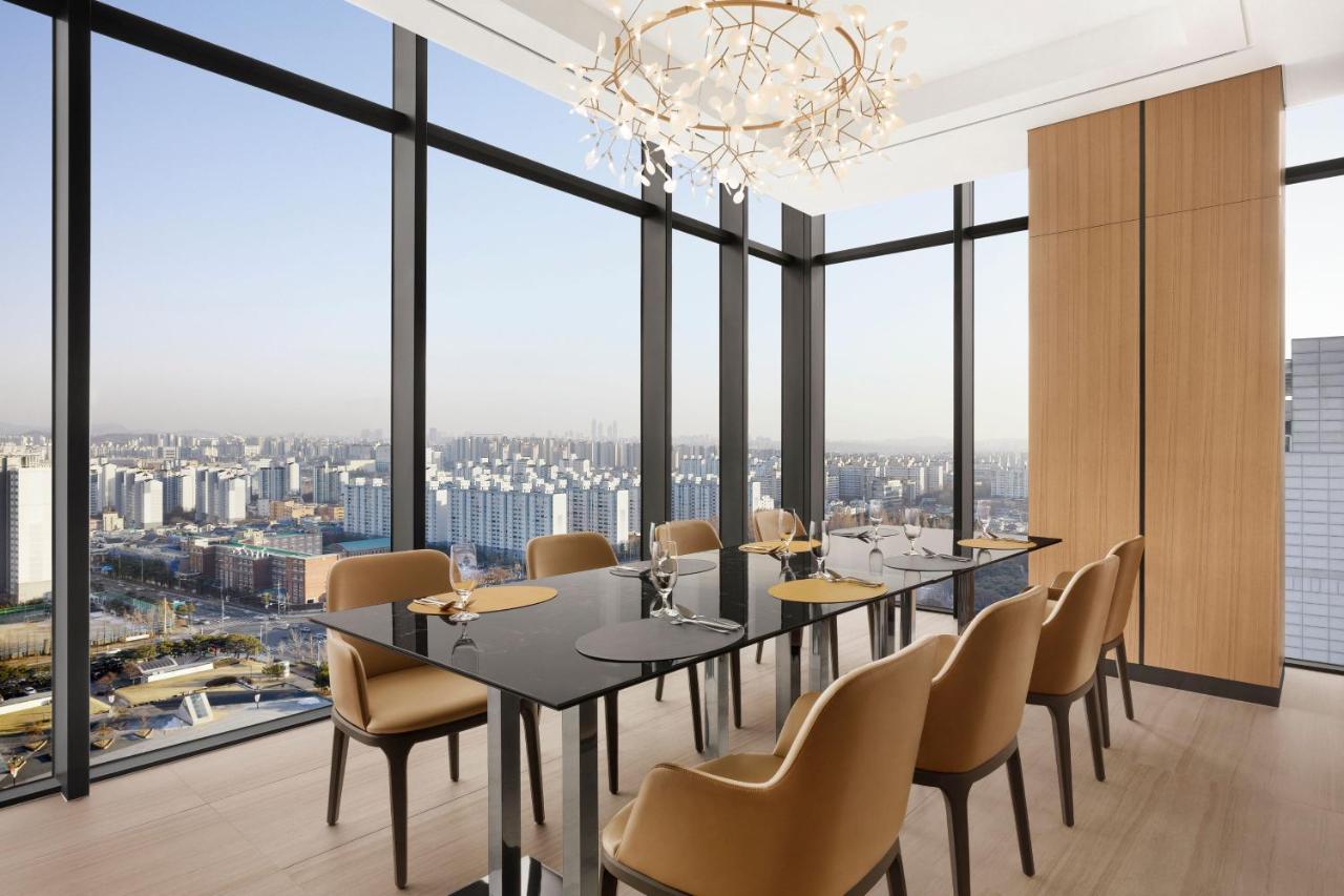 Four Points By Sheraton Suwon Exterior foto