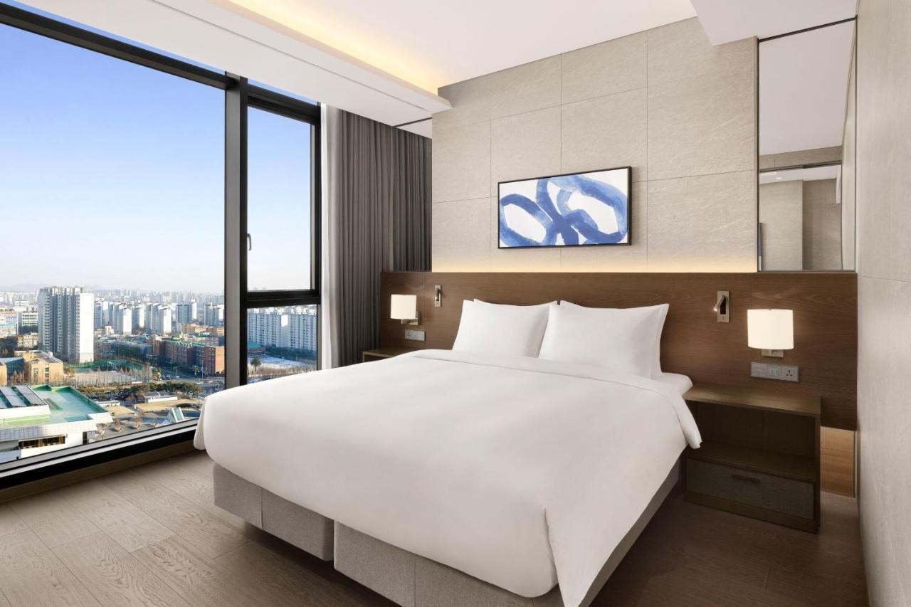 Four Points By Sheraton Suwon Exterior foto