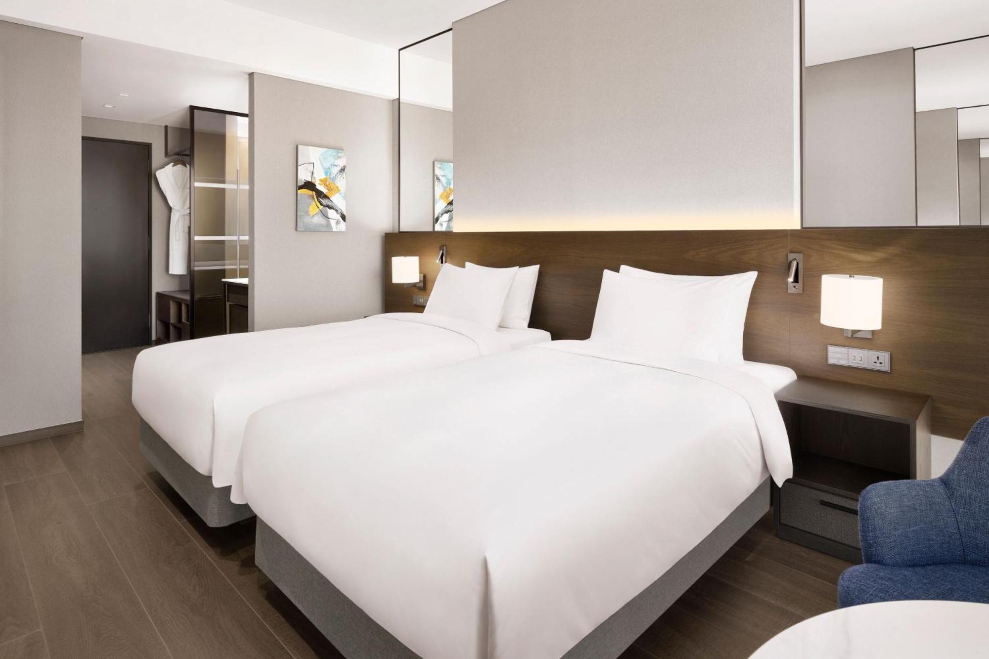Four Points By Sheraton Suwon Exterior foto